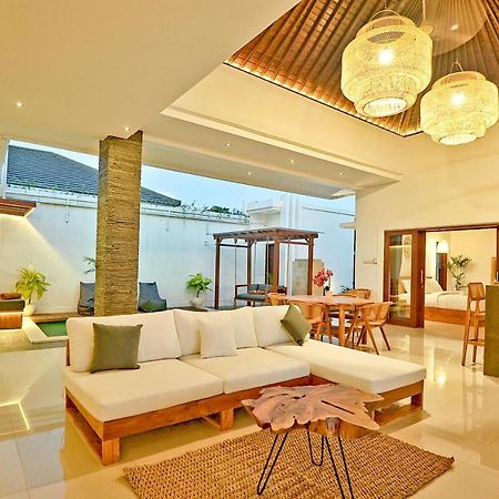 Villa Casey Семиняк Екстериор снимка
